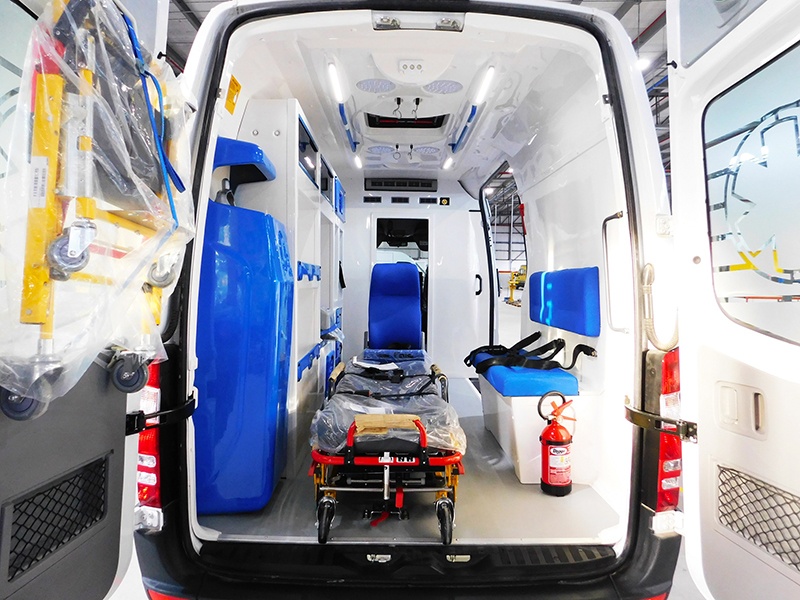 Llegaron ambulancias Mercedes-Benz a Formosa